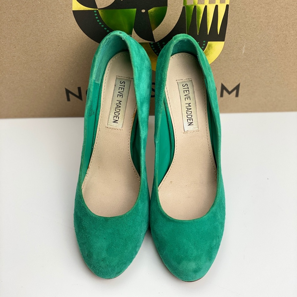 GUC STEVE MADDEN TEAL SUEDE REMMEDY HEELS